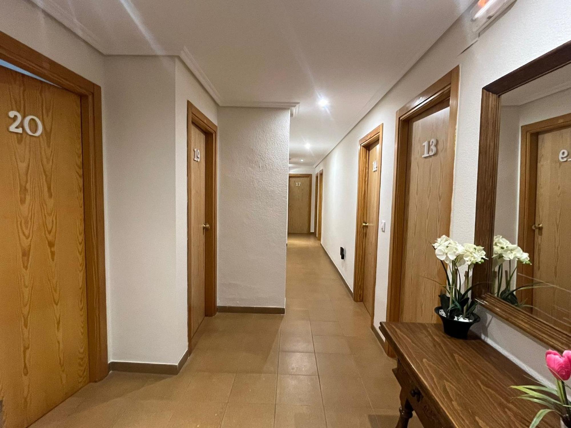 Hostal Casa Amalia Teruel Eksteriør bilde